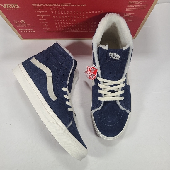 Vans Sk8-Hi Cozy Hug Parisian Night Navy Blue Faux Fur Sherpa